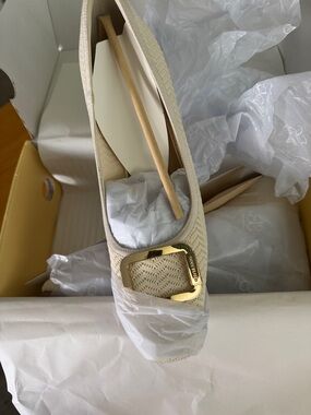 Classic Cream Women’s Heels with Gold Buckle